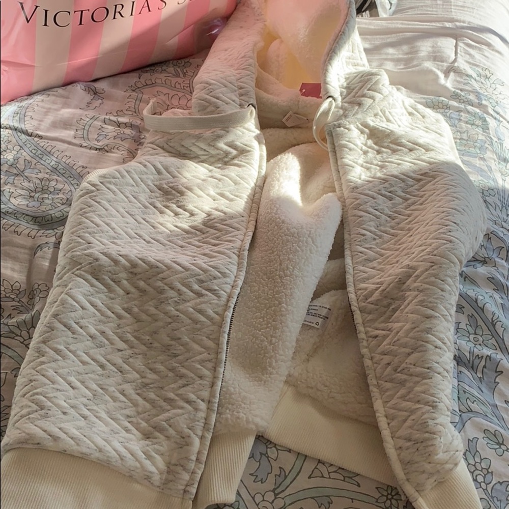 Merona vest